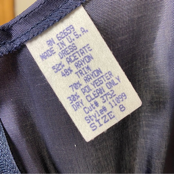 Vintage Petite Floral Dress - Picture 16 of 16